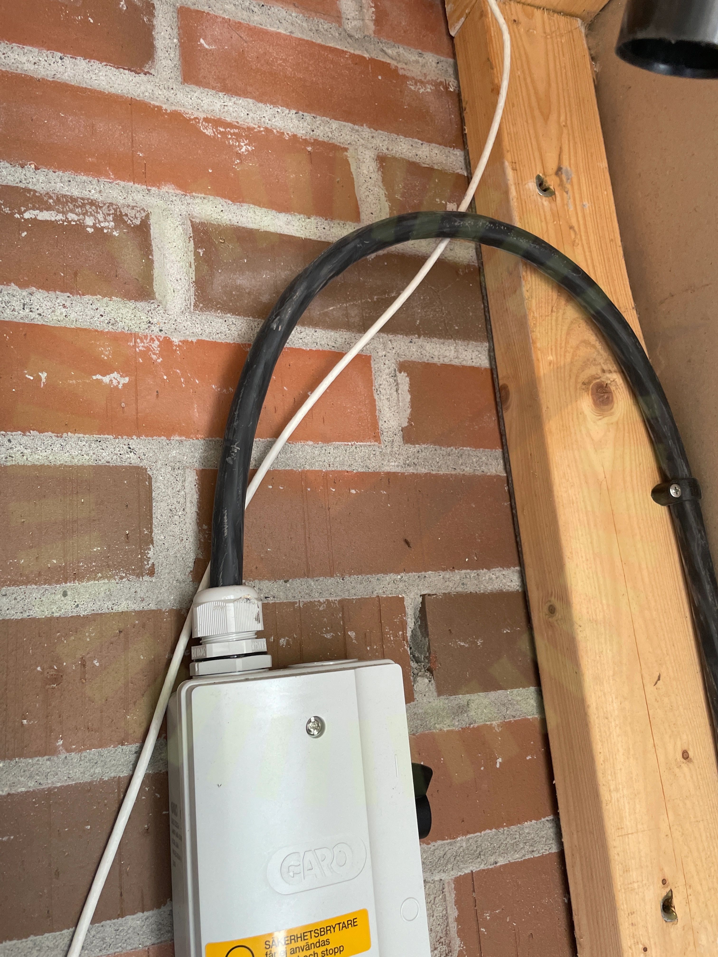 AC Kablage förläggning