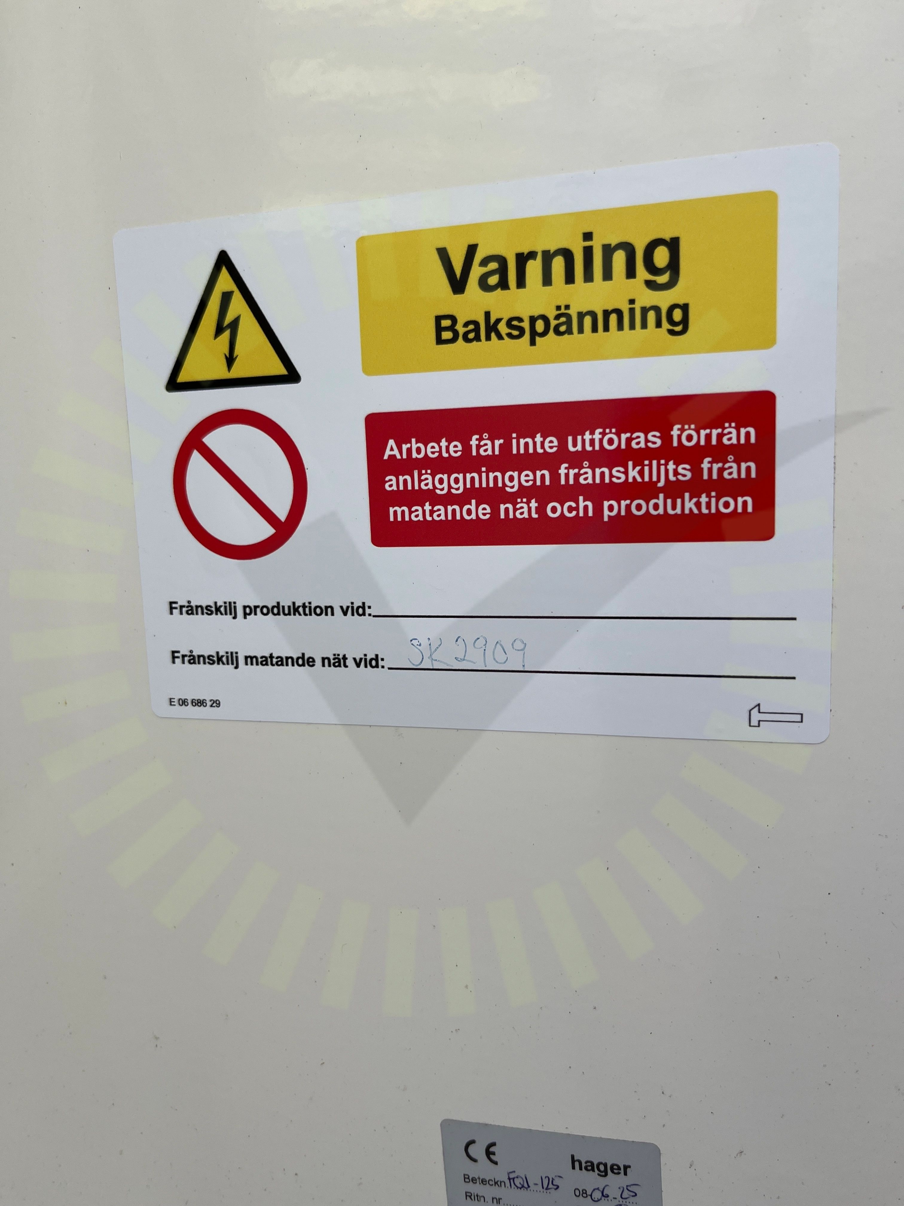 Varning för backspänning
