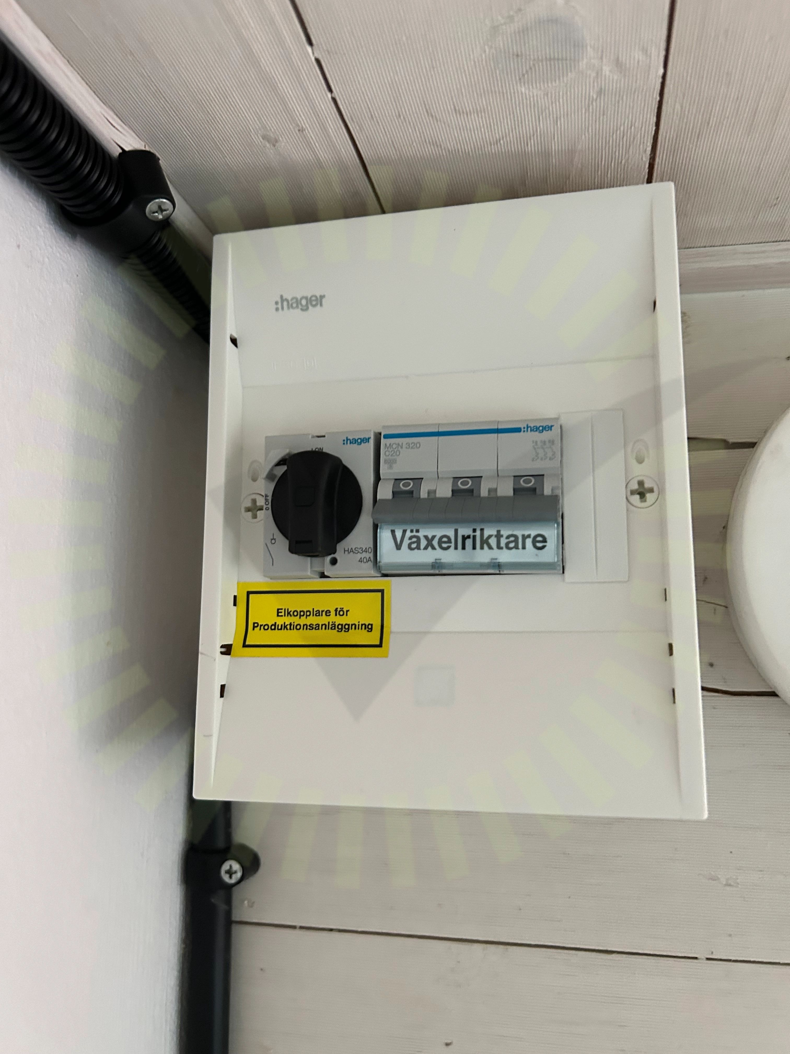 Varning för backspänning