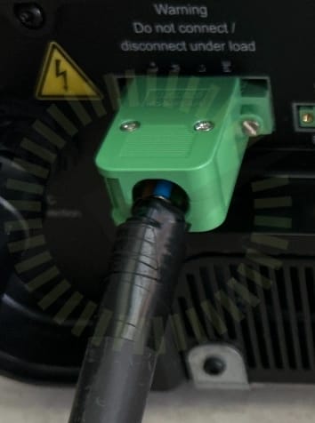 För långt skalad kabel