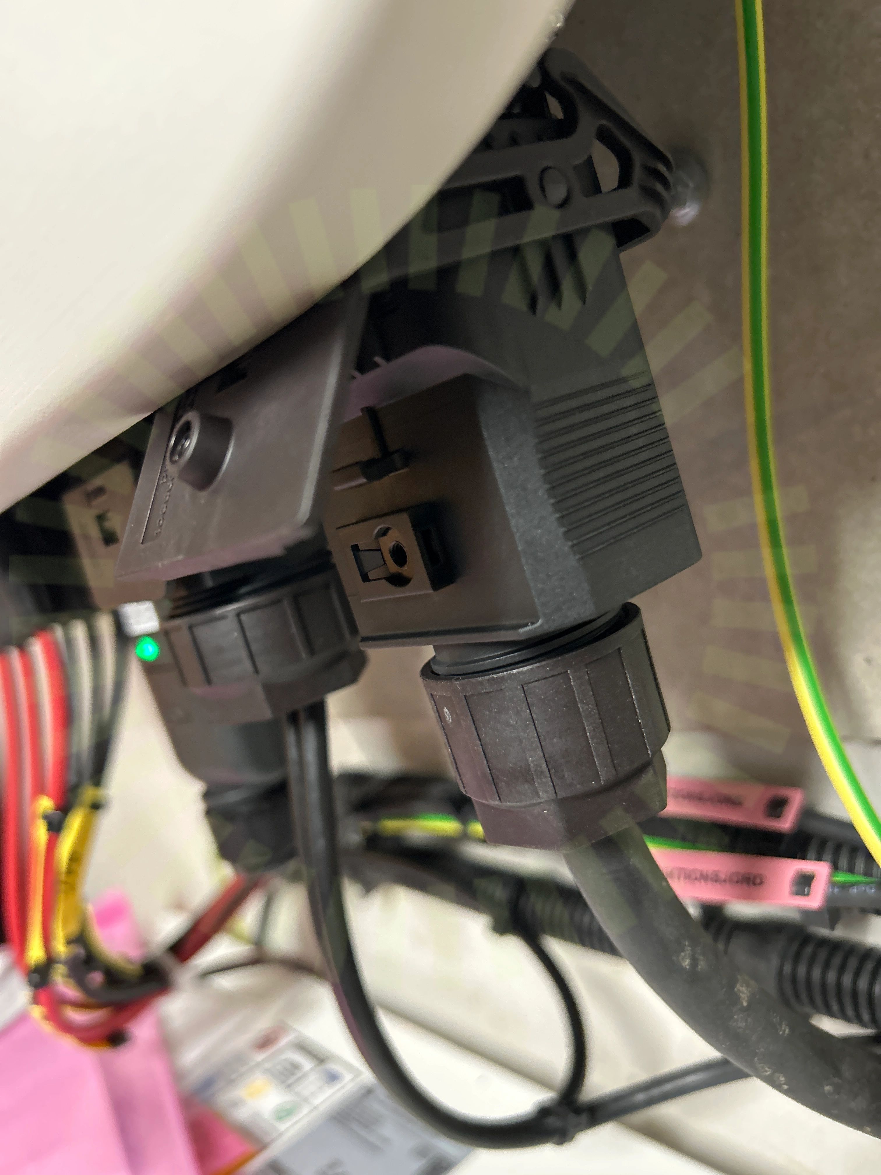 AC anslutning växelriktare