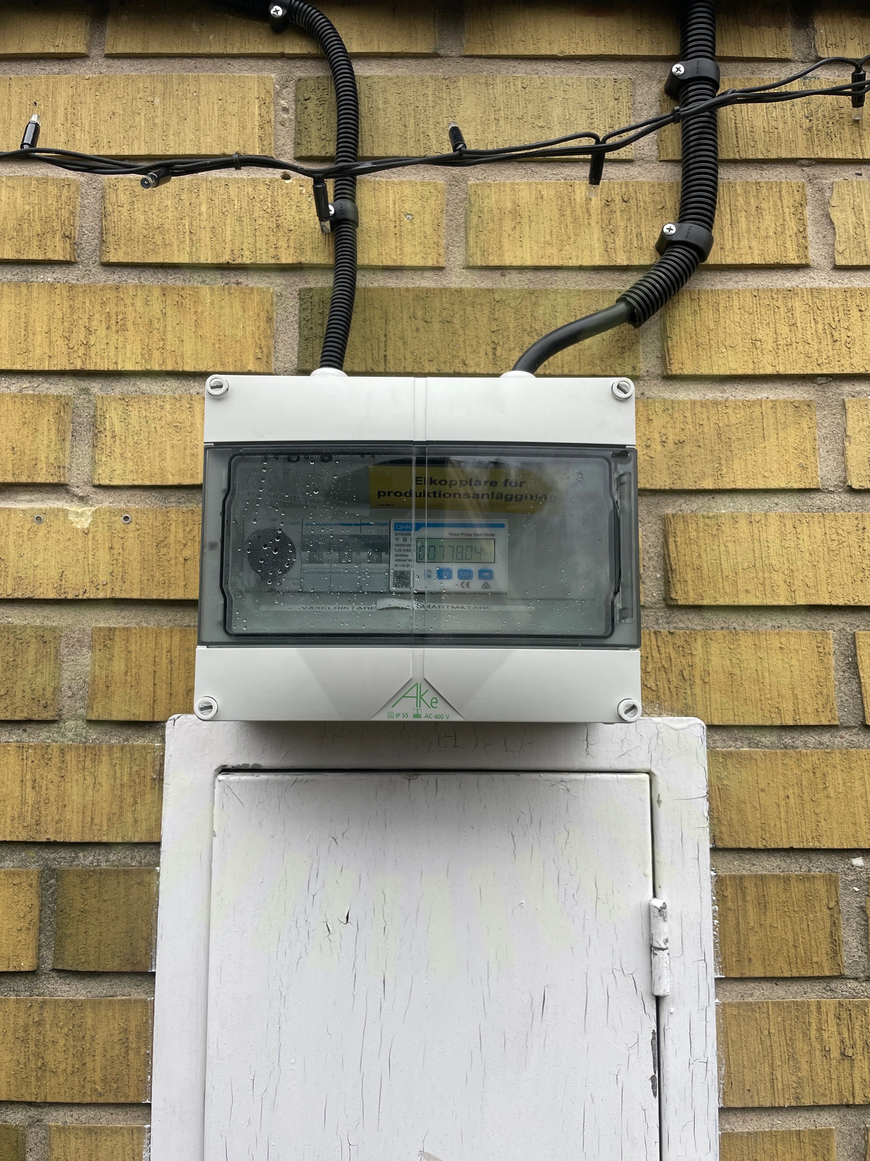 Varning för backspänning