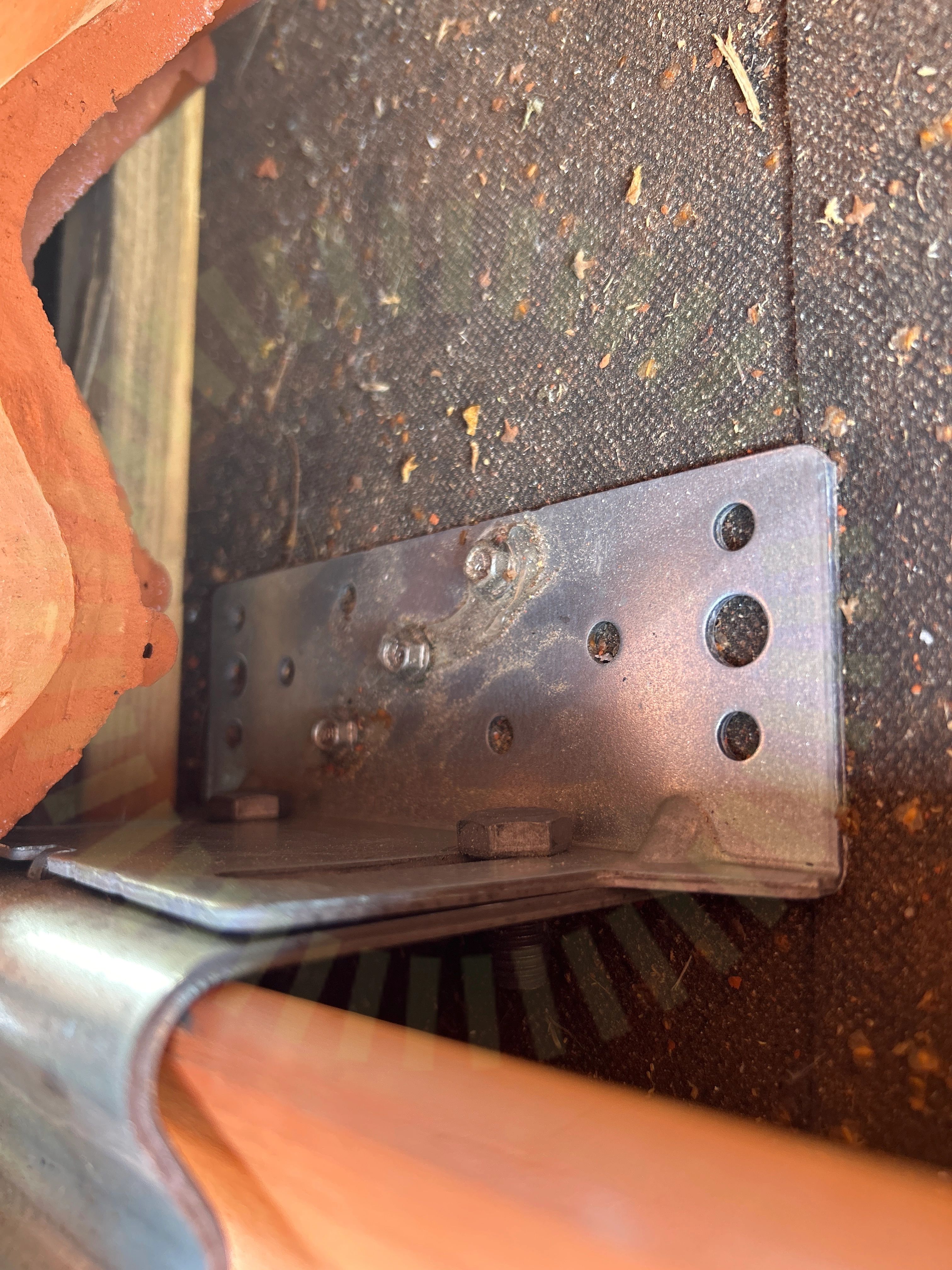 Råspontsinfästning
