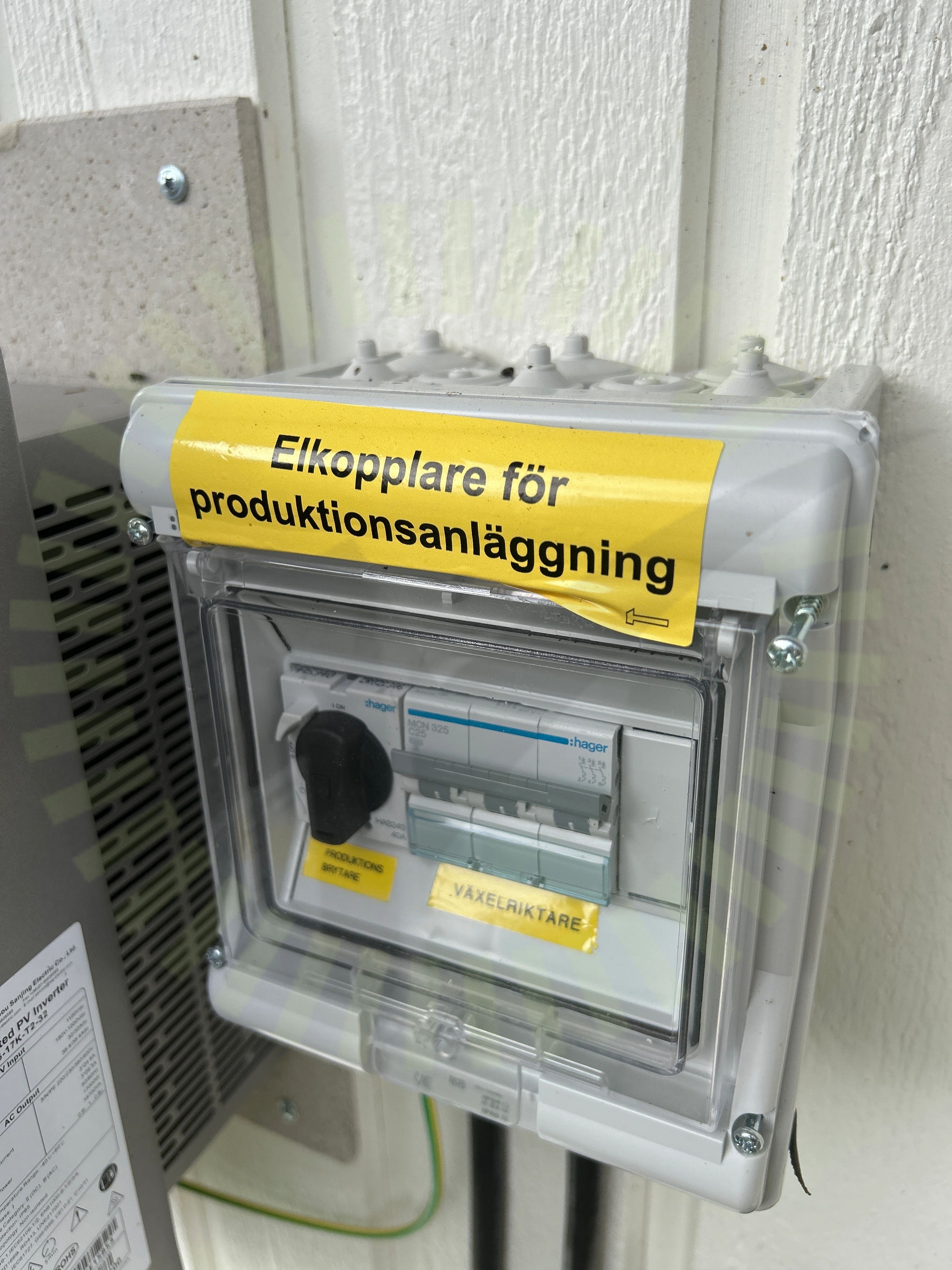 Tillförlitligt fäst