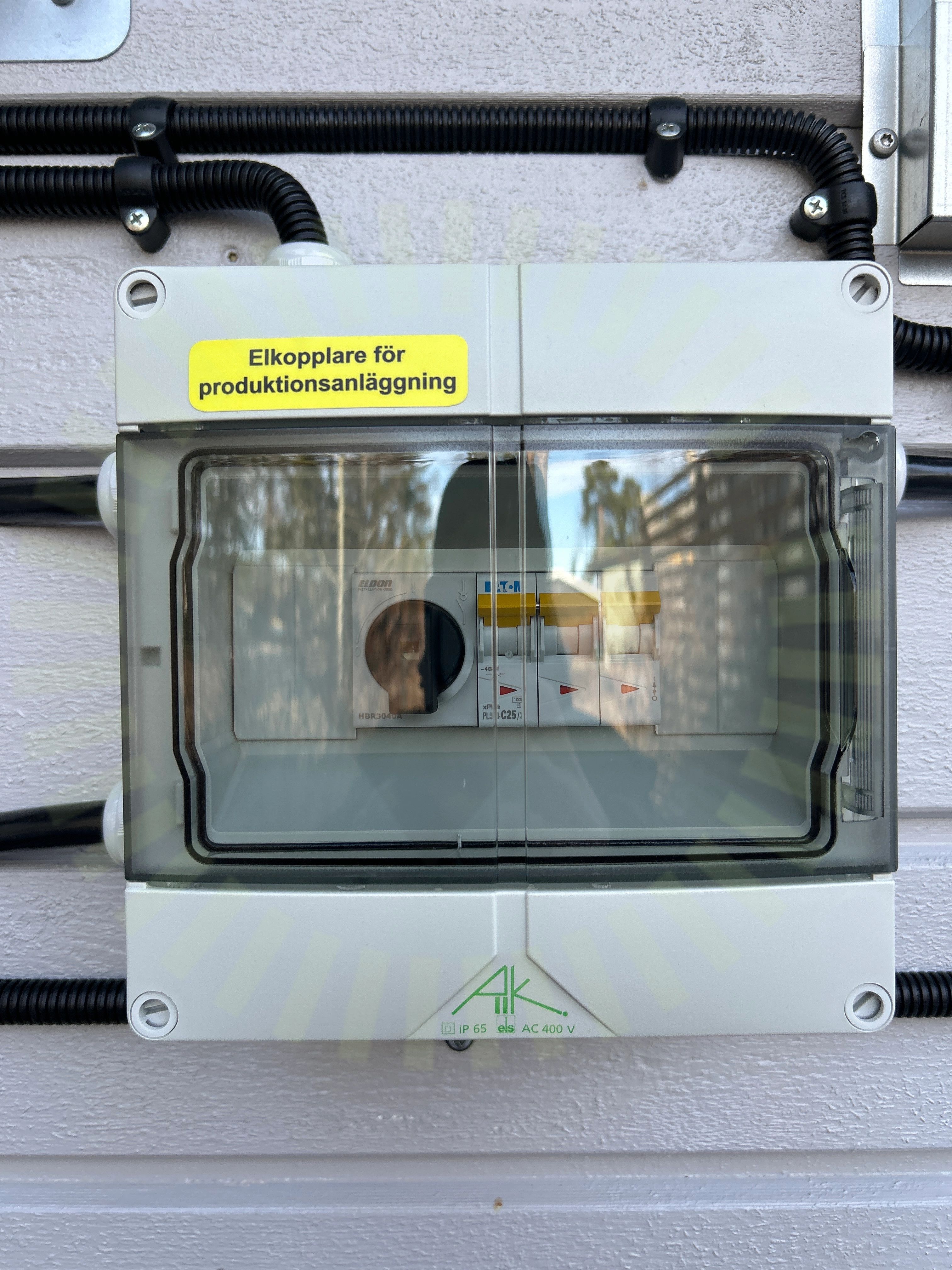 Varning för backspänning