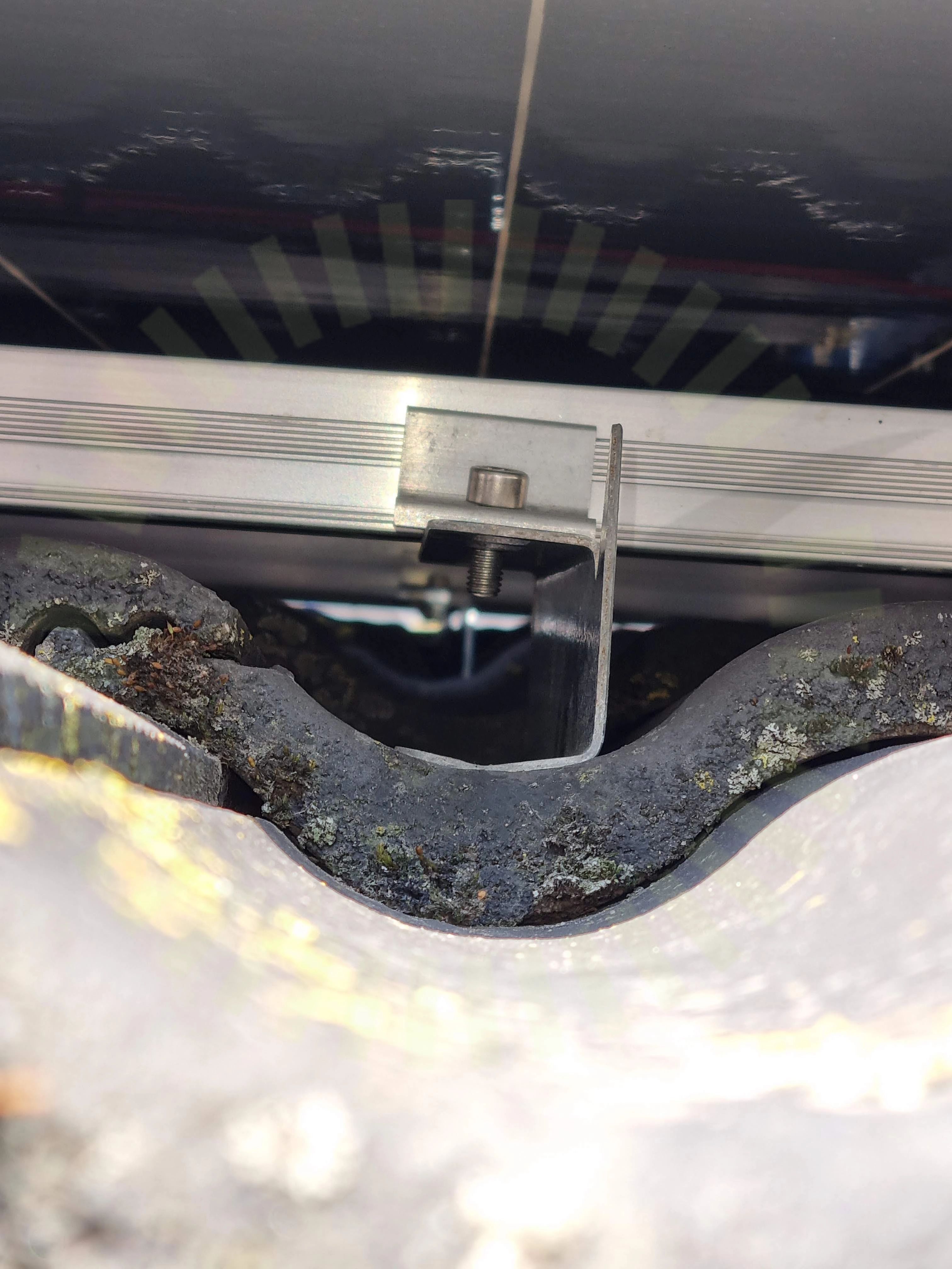 Skenor: Infästning