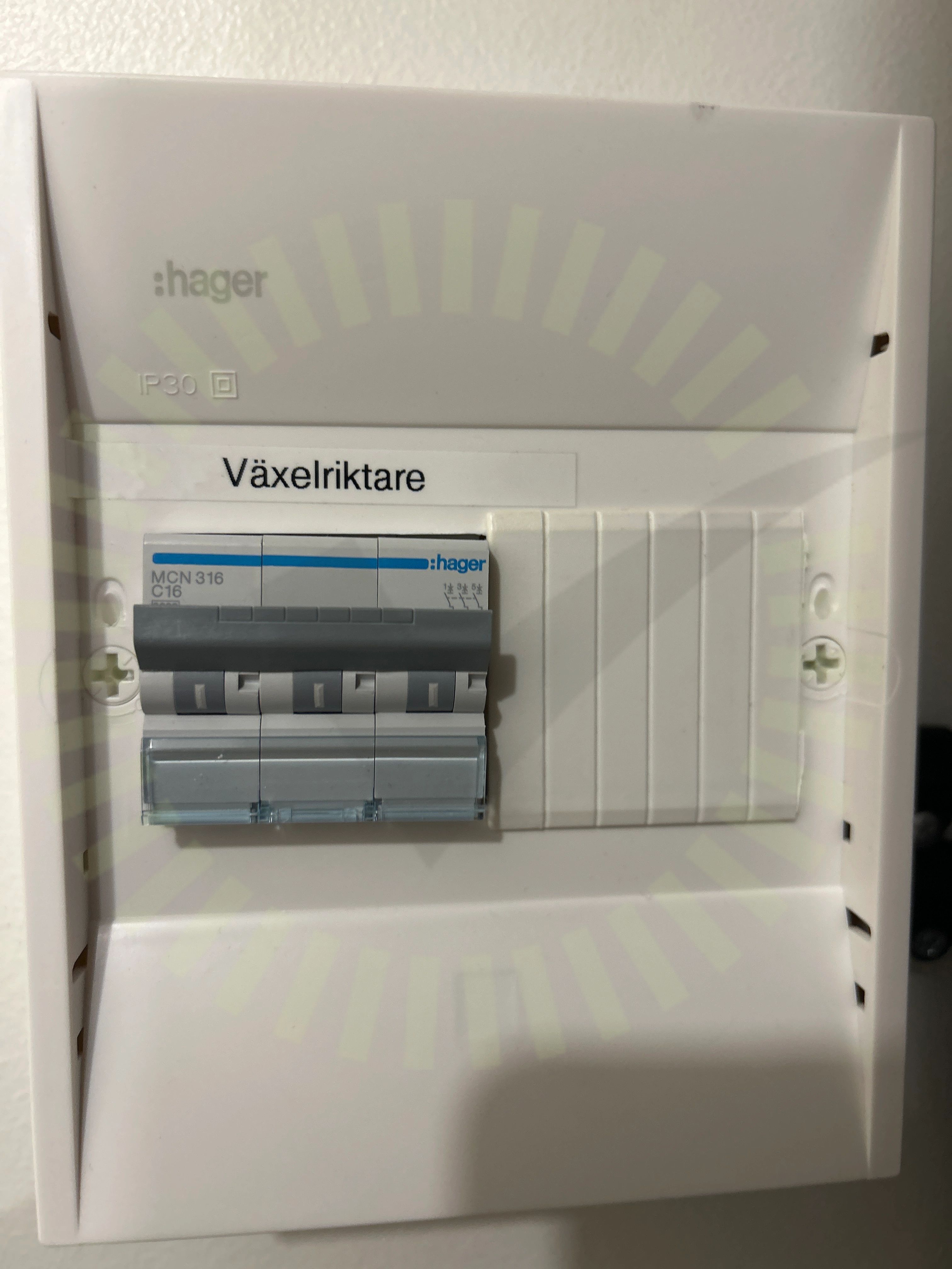 Varning för backspänning