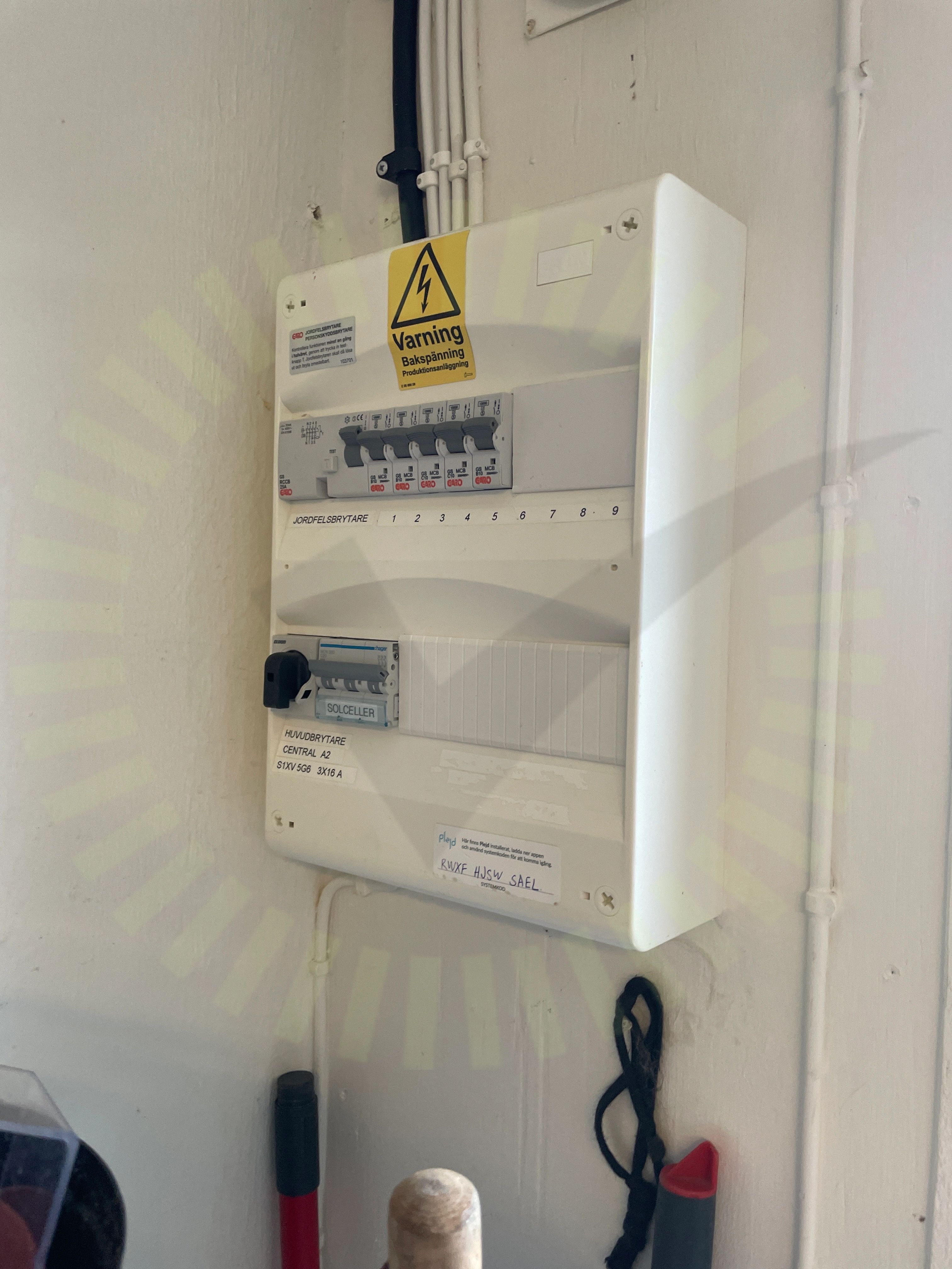 Informering av solceller