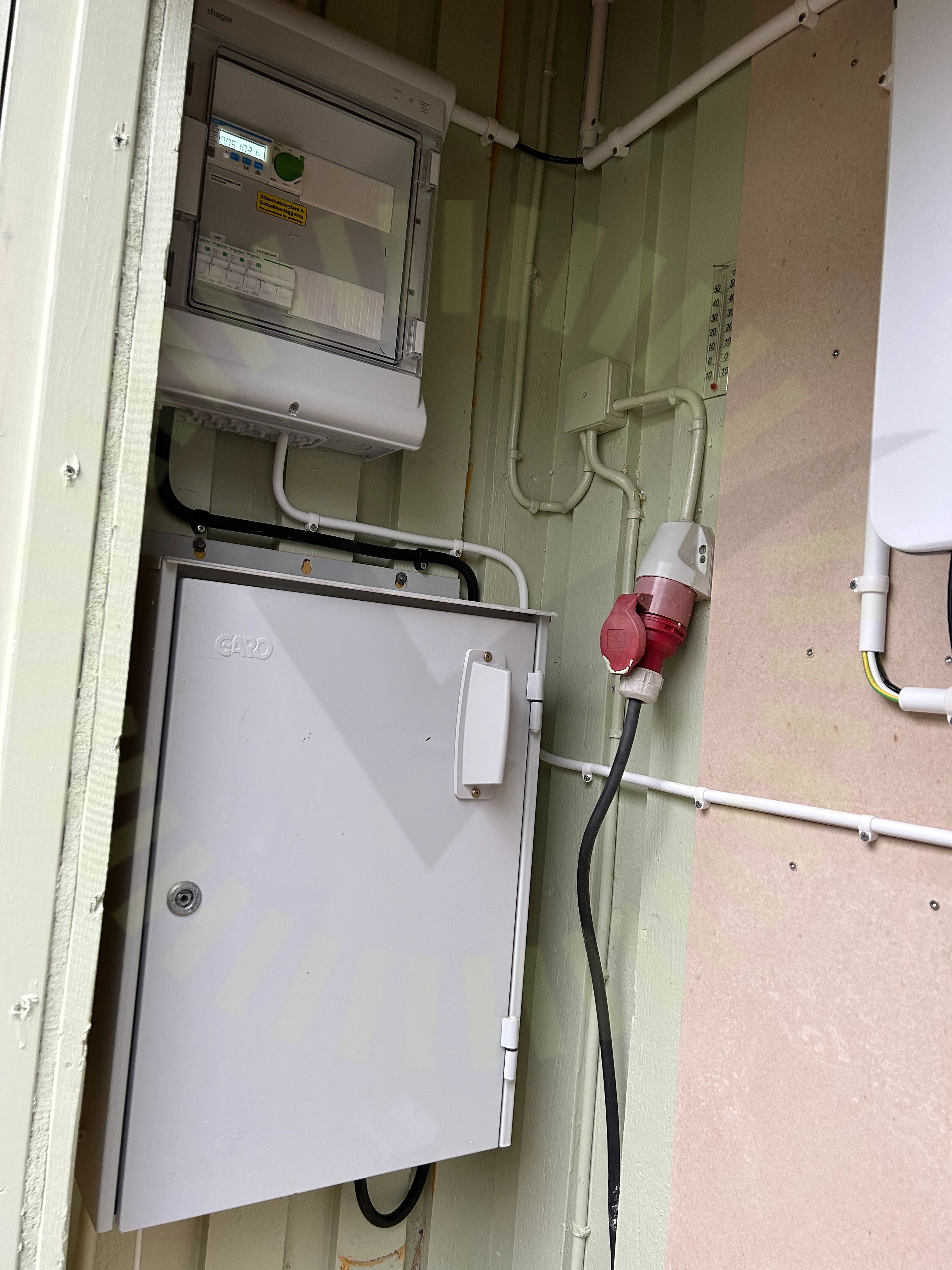 Informering av solceller