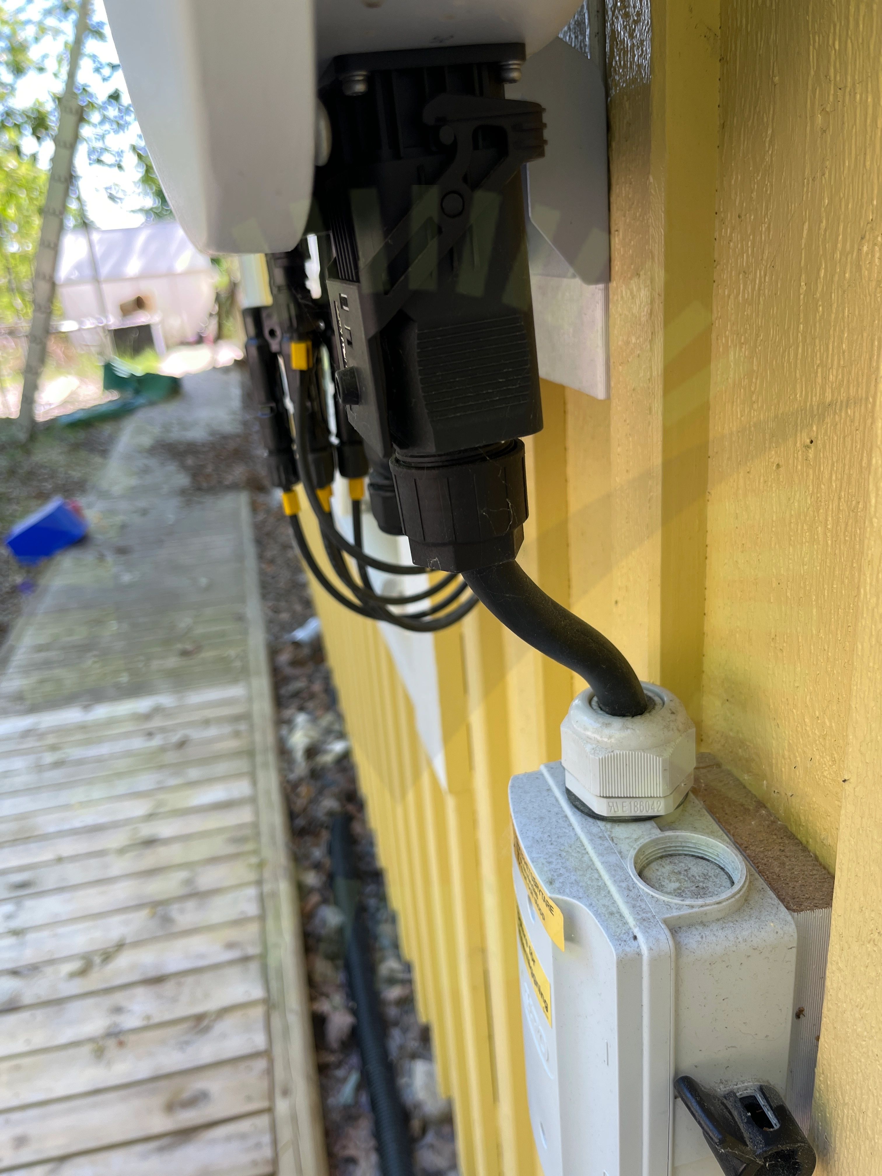 AC kablage förläggning