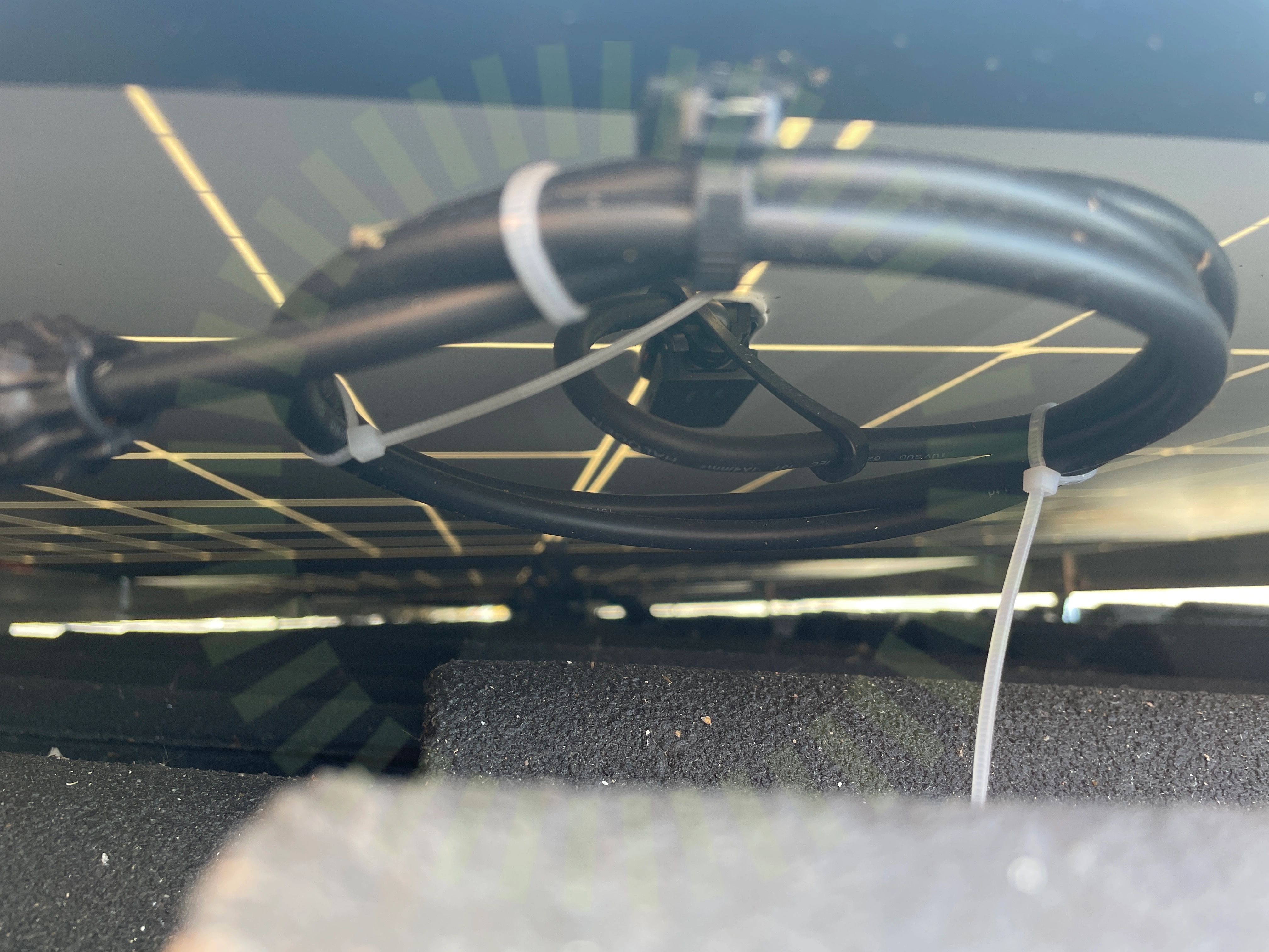 Väderbeständigt material