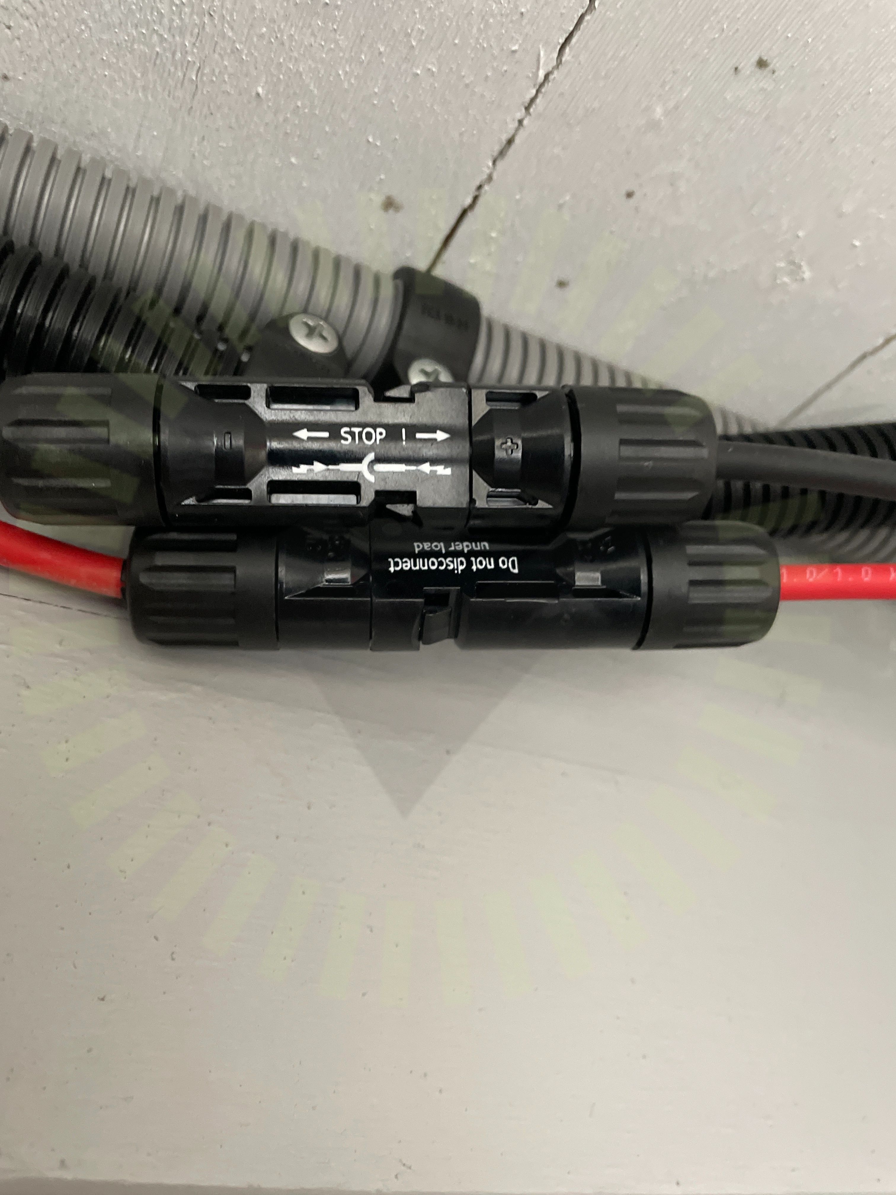 DC Kontakter anslutning
