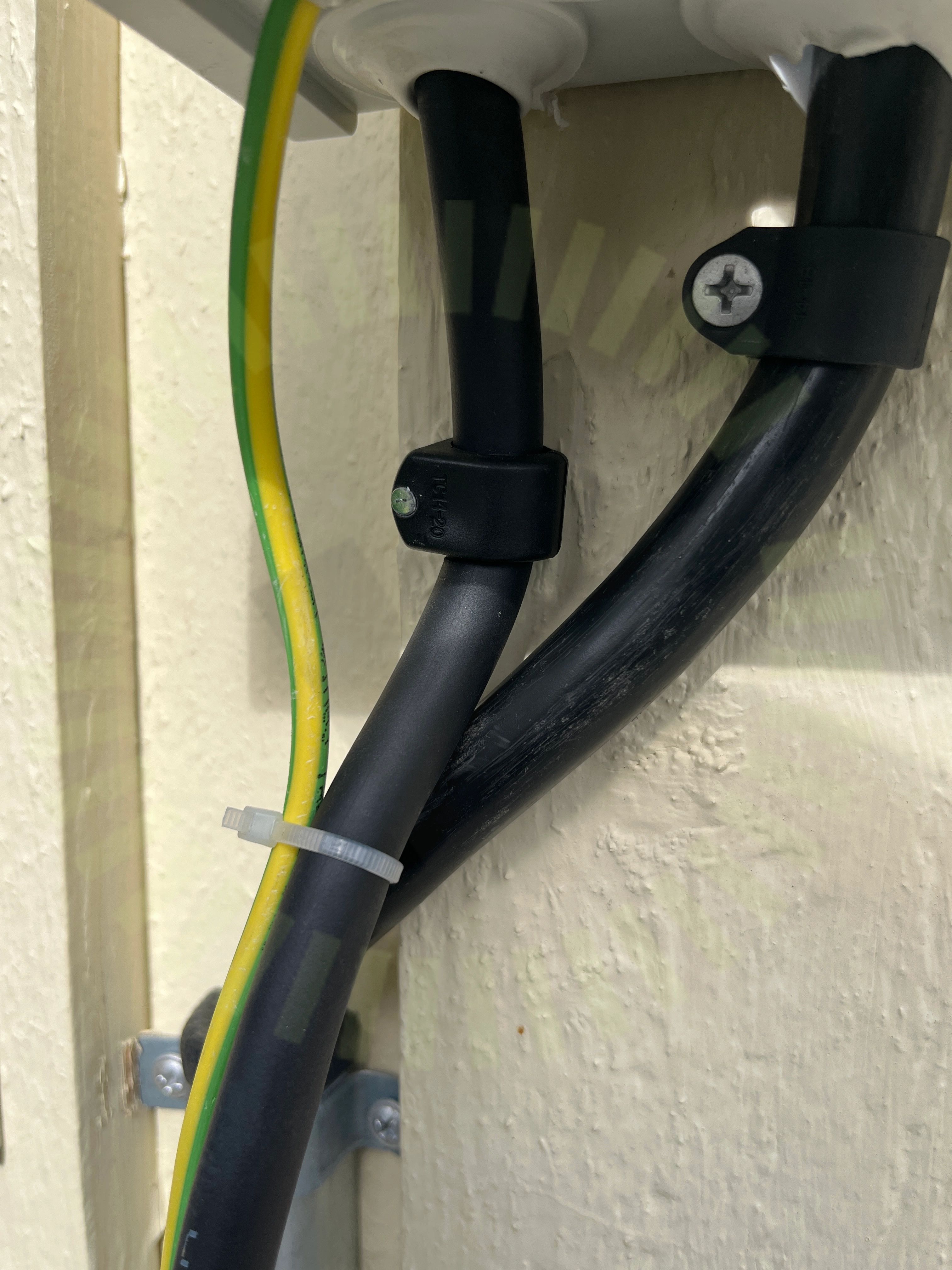 AC Kablage förläggning
