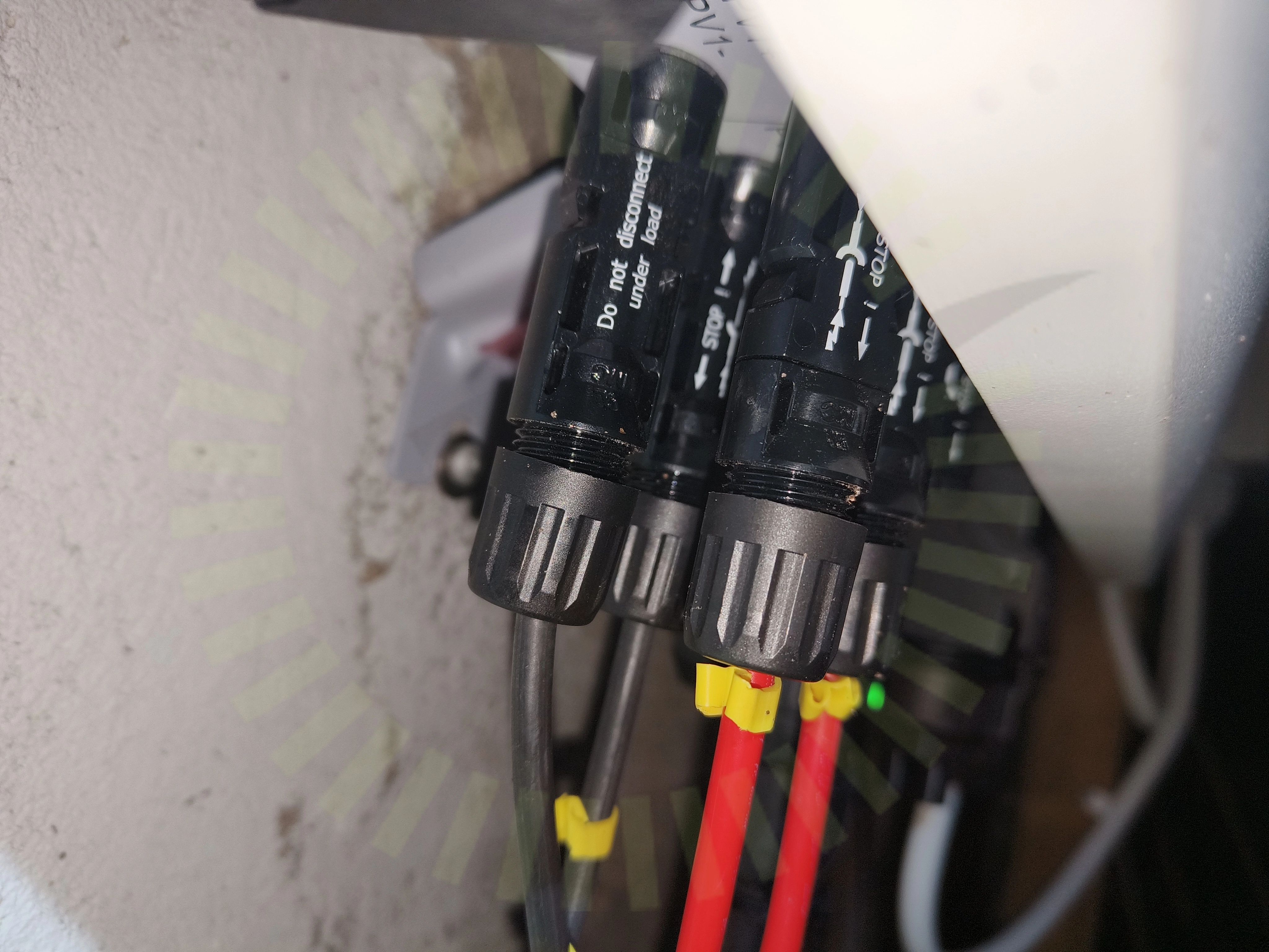 DC Kontakter anslutning