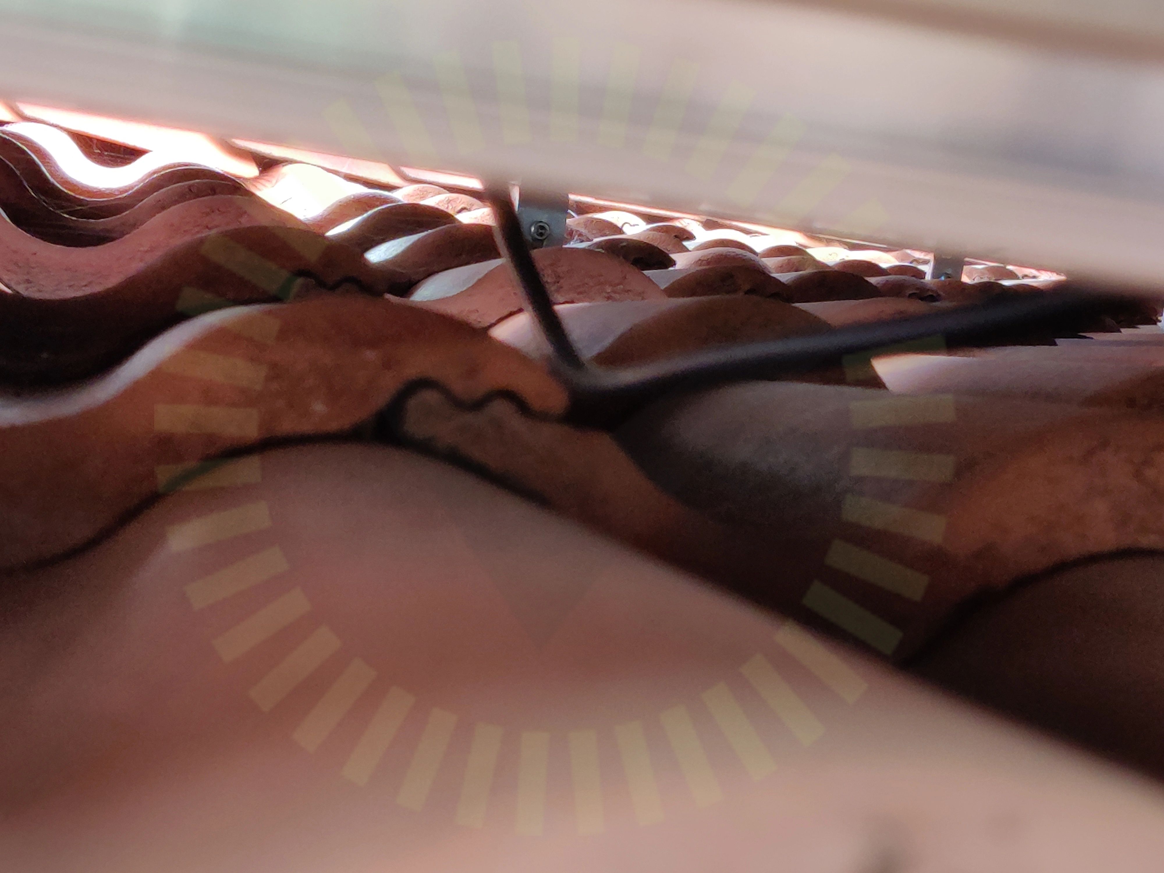 Likströmskabel: Uppfästning
